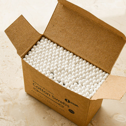200 bamboo q-tips in cardboard packaging.