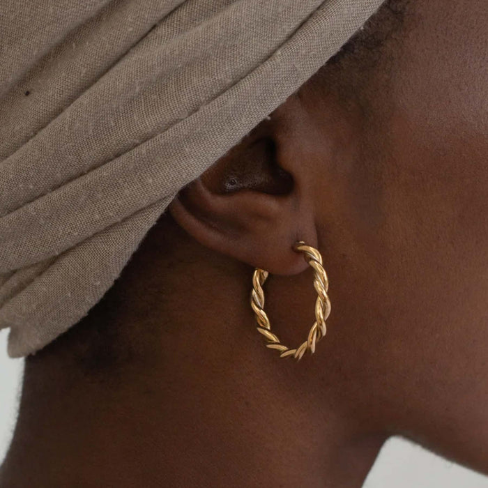 Zinga Hoop Earrings