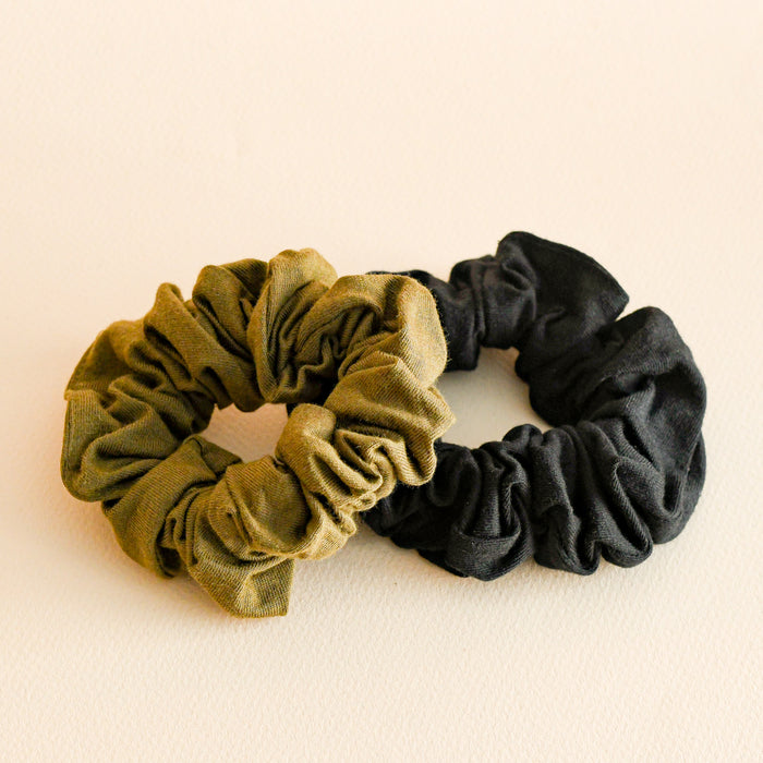 Black and Olive organic cotton scrunchies. By Kooshoo.
