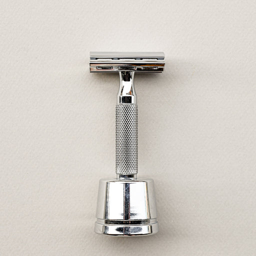 Rockwell razor stand with matching white chrome razor. 