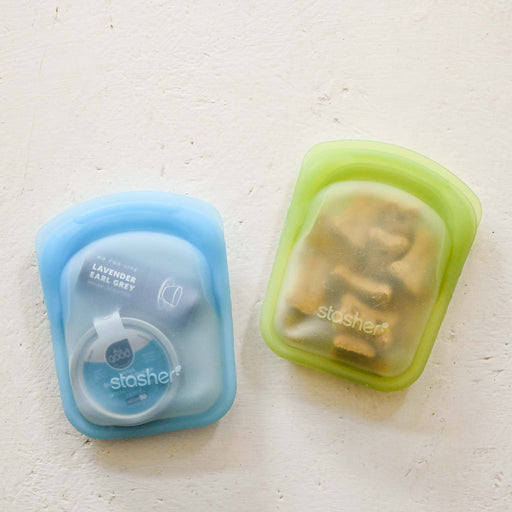 Stasher silicone medical and food grade safe reusable plastic bags. Pocket Duo in Aqua and Green. 